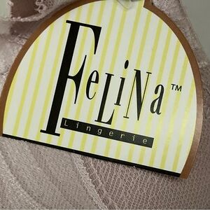 💟Felina Lingerie Underwire Bra in a Delicate Light Purple Blush tone